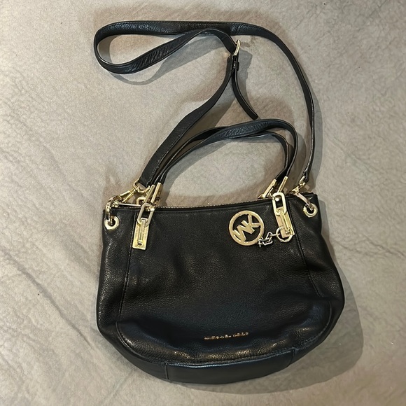 Michael Kors | Brooke Pebbled Blk Leather Satchel - Picture 1 of 10